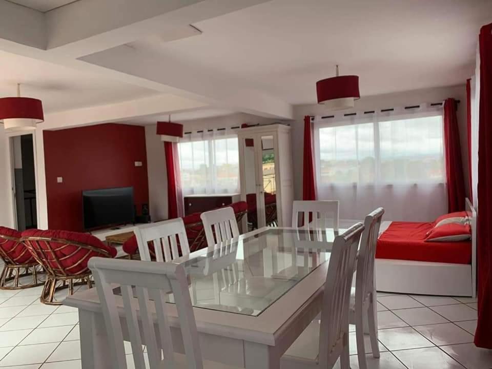 Appartements Andrian Location Антананариву Екстериор снимка